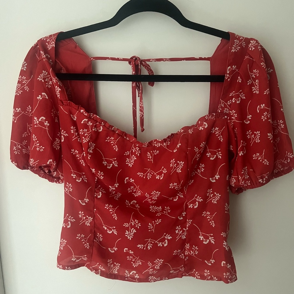 Abercrombie Red Floral Puff Sleeve Squareneck Top